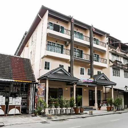 Canary House Rachawong คานารี่ เฮ้าส์ ราชวงศ์ Chiang Mai Exteriör bild