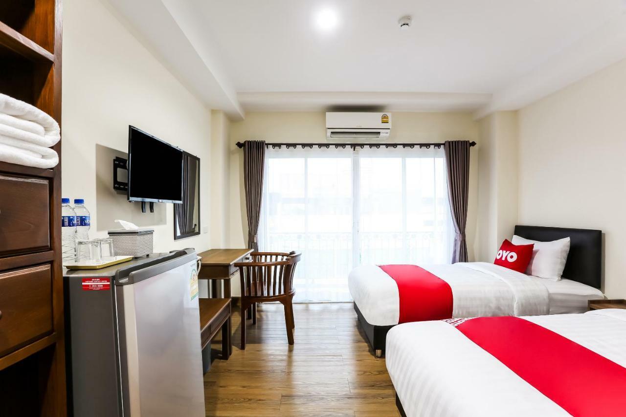 Canary House Rachawong คานารี่ เฮ้าส์ ราชวงศ์ Chiang Mai Exteriör bild