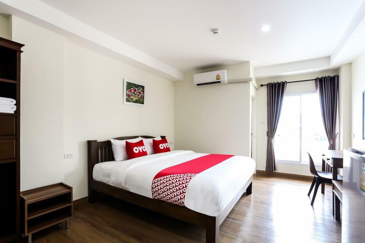 Canary House Rachawong คานารี่ เฮ้าส์ ราชวงศ์ Chiang Mai Exteriör bild