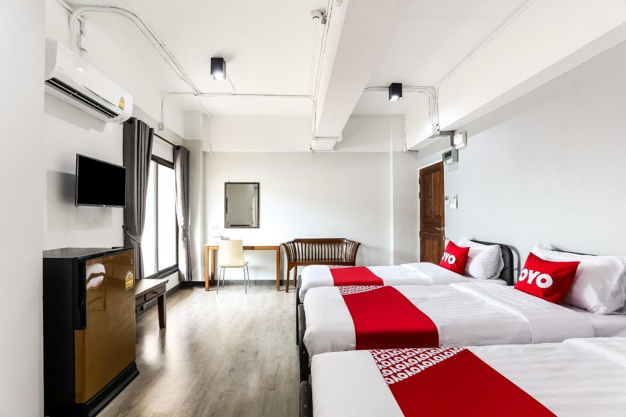 Canary House Rachawong คานารี่ เฮ้าส์ ราชวงศ์ Chiang Mai Exteriör bild