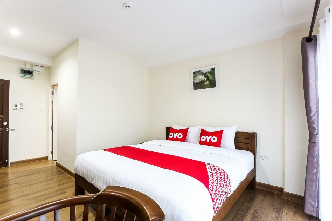 Canary House Rachawong คานารี่ เฮ้าส์ ราชวงศ์ Chiang Mai Exteriör bild
